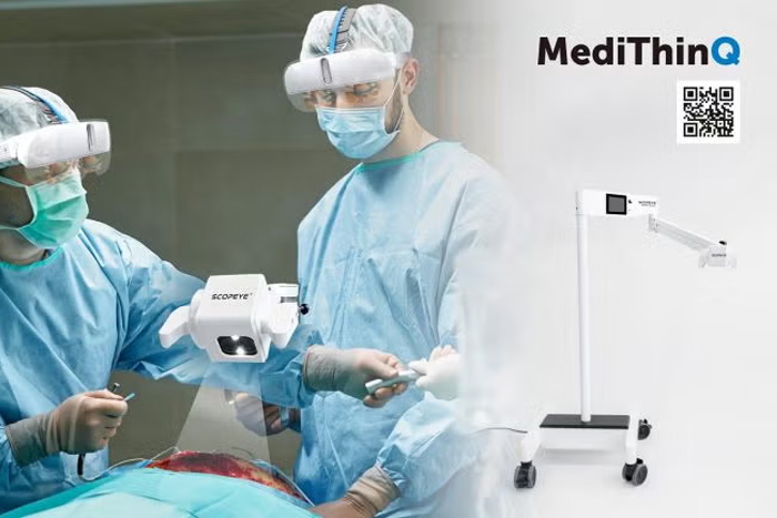 SCOPEYE 3D Micro Surgery Solution